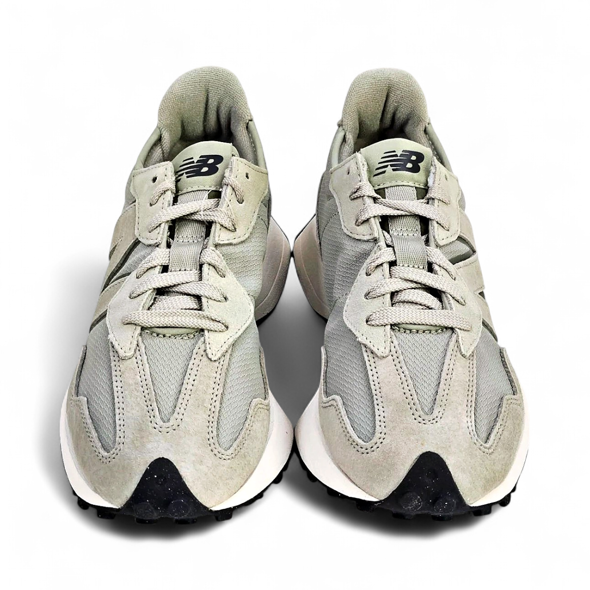 New Balance 327 Classic Unisex Sneaker Shoes (Size M7.5 W9 